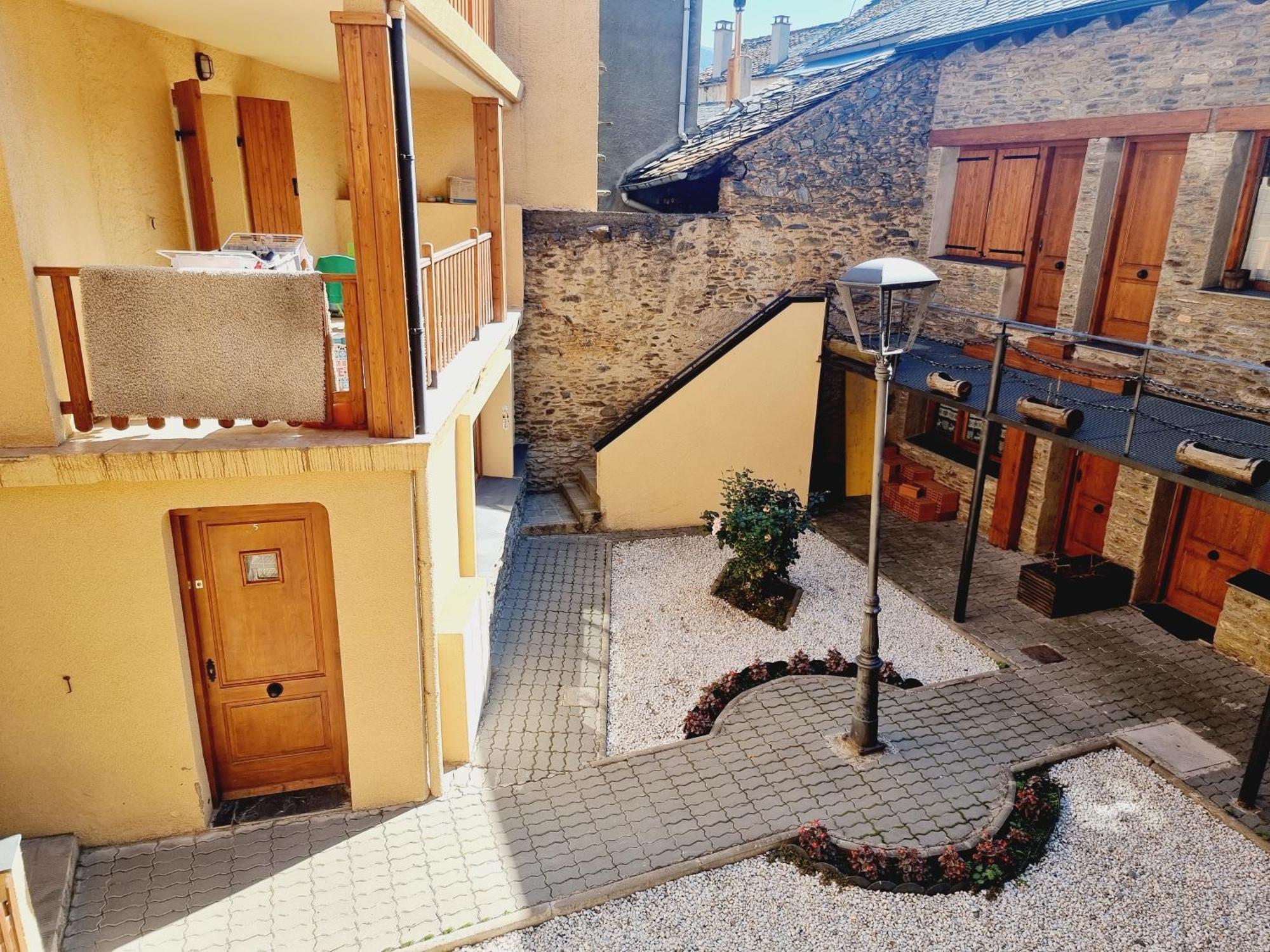 Ferienwohnung Apto Rustico En Osséja Exterior foto